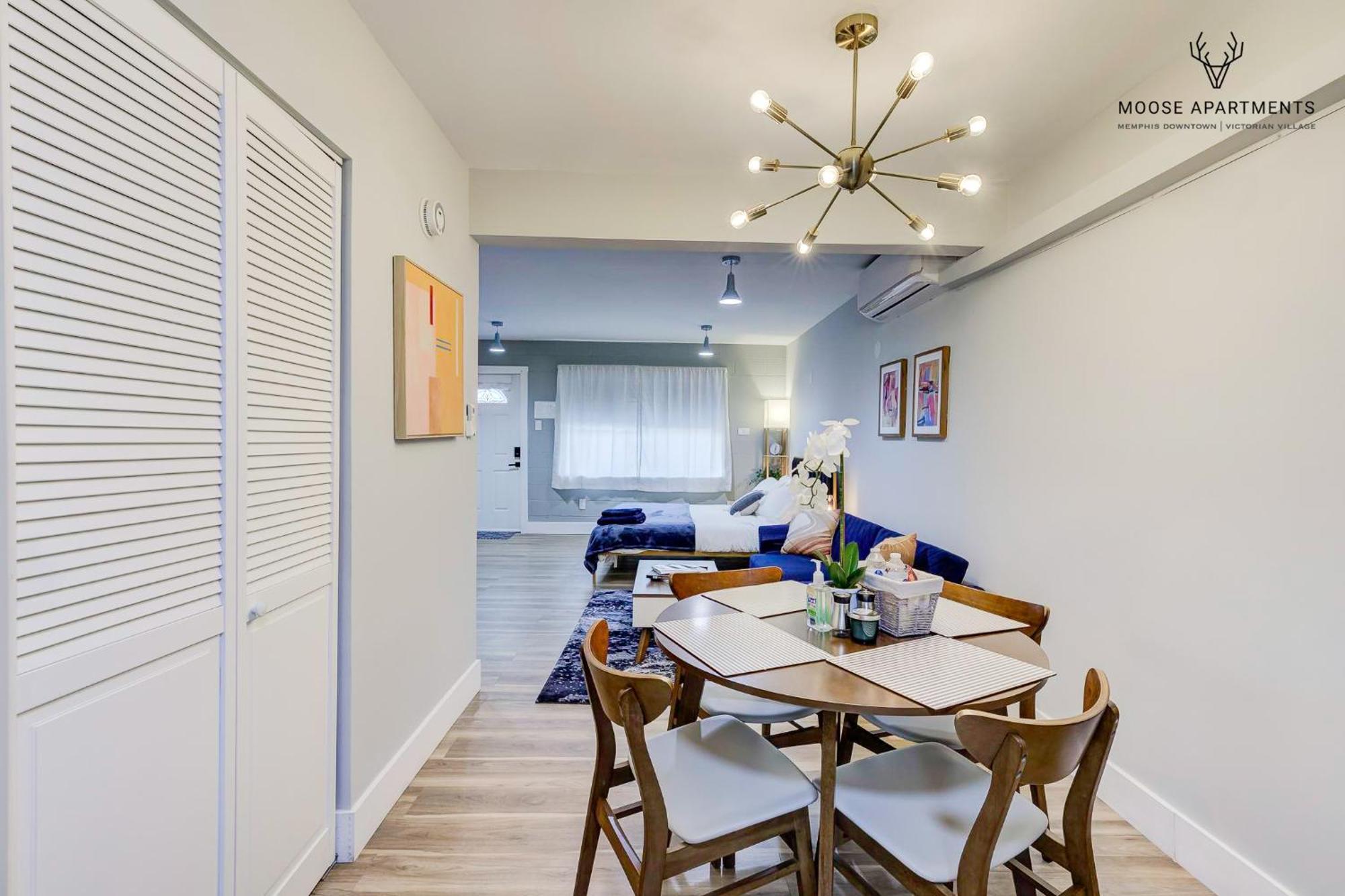 The Moose #9 - Brand New Luxe Modern Loft With Free Parking, King Bed & Fast Wifi Daire Memphis Dış mekan fotoğraf